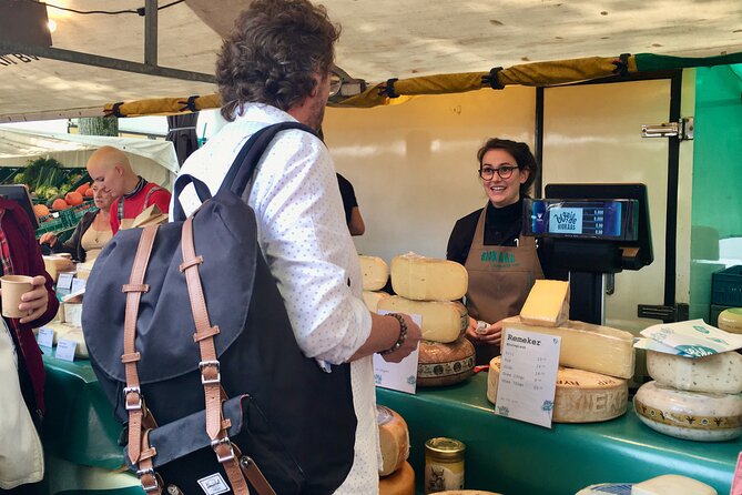 Exclusive Cheese Walk & Dutch Wine Discovery - Spui Book Market Stop: Start With Stories, Not Cheese Yet