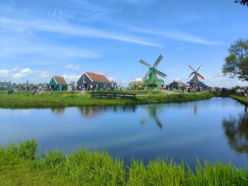 Excursion from Amsterdam to the windmills of Zaanse Schans - Zaanse Schans windmills, the Netherlands without the rush