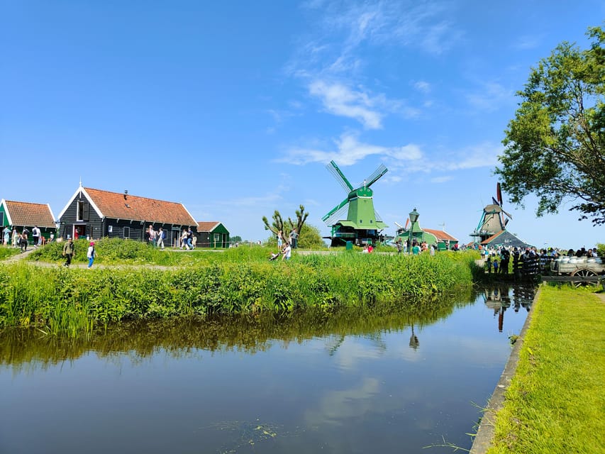 Excursion from Amsterdam to the windmills of Zaanse Schans - Inside the windmills: what you gain in a short guided window