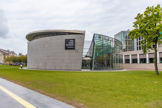 Explore Amsterdam’s Art and Culture with a Local - Stop 3: NEMO Science Museum and Hands-On Learning in Real Time