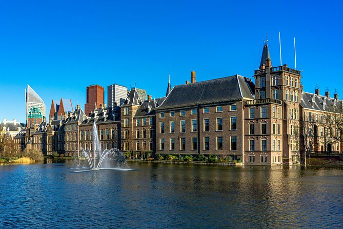 Explore Kinderdijk, Delft, and The Hague Day Tour from Amsterdam - Who this day tour suits best