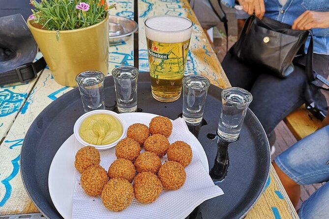 Food Tour Amsterdam | Taste The Best of Dutch Flavors - Stop 5, Spui and the Herring Test: Do You Love It?