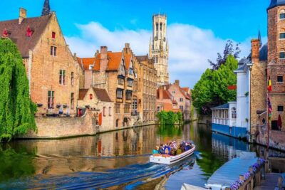 Bruges Day Tour in Spanish or English