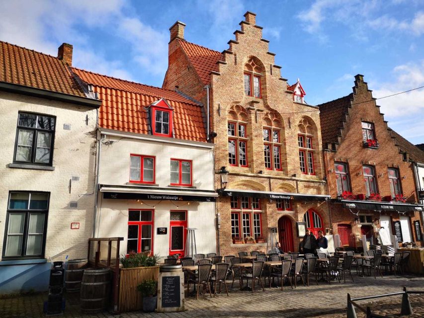 From Amsterdam: Bruges Day Trip in English with Boat Option - Who should book this Bruges day trip from Amsterdam?