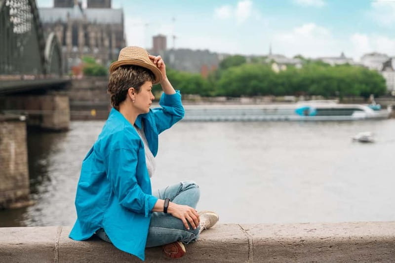 From Amsterdam: Cologne Full-Day Tour - Meeting point, passport, and what to bring for a smooth day