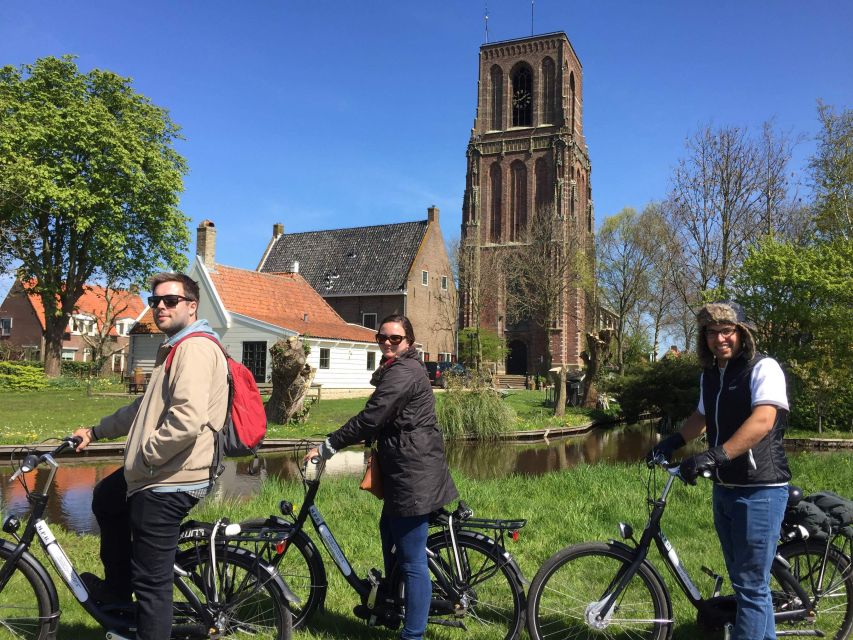 From Amsterdam: Countryside Bike Tour - Holysloot Coffee Break: Apple Pie Energy in a Tiny Village Setting