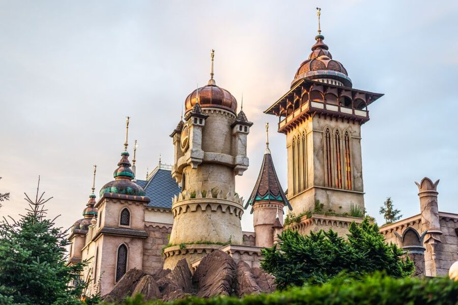 From Amsterdam: Day Trip to Efteling Theme Park with Ticket - Key things that make this day trip worth it