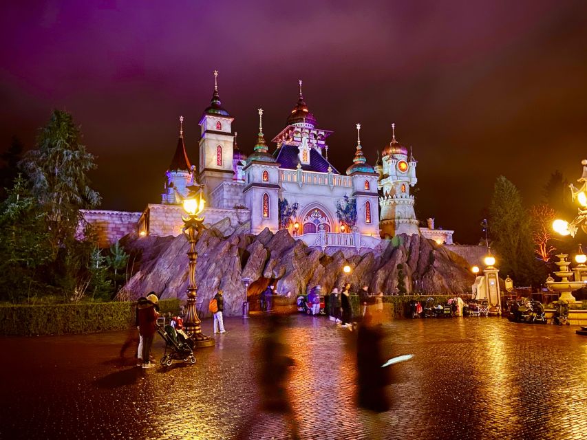 From Amsterdam: Day Trip to Efteling Theme Park with Ticket - Efteling in Kaatsheuvel: old-school magic with serious ride cred