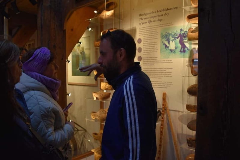 From Amsterdam: Keukenhof Tulips, Windmills & Volendam - A real farm stop for clogs and Gouda-and-Edam cheese