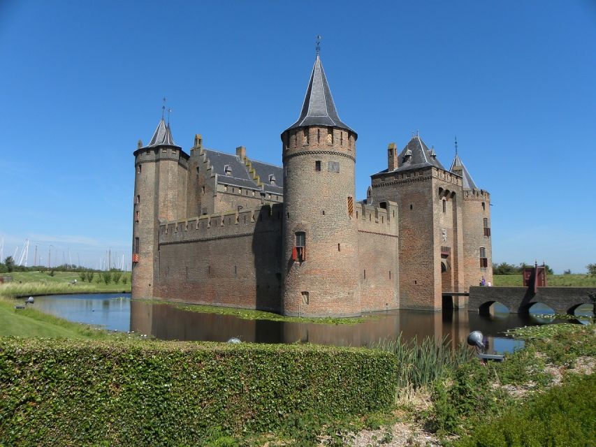 From Amsterdam: Private Day Trip to the Dutch Castles - De Haar Castle, the Netherlands largest castle and its garden showpiece