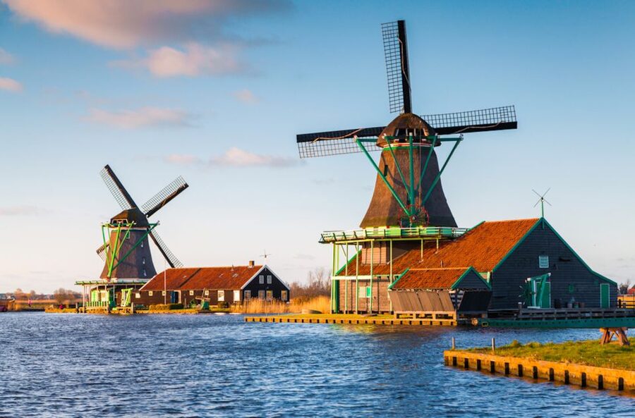 From Amsterdam: Windmills of Zaanse Schans Tour - Who Should Book This Zaanse Schans Tour (and Who Might Skip)