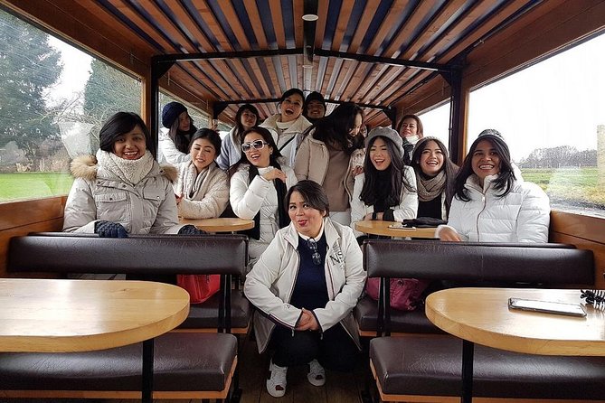 From Amsterdam: Zaanse Schans, Volendam, Giethoorn with Boat Tour - A Day of Canals, Windmills, and Harbor Color