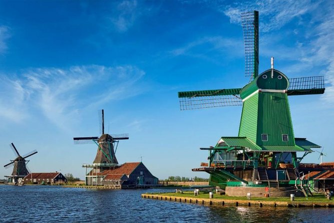 From Amsterdam: Zaanse Schans, Volendam, Giethoorn with Boat Tour - Volendam Haven: colorful houses, harbor life, and costume photo ops