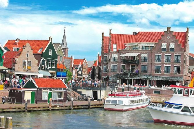 From Amsterdam: Zaanse Schans, Volendam, Giethoorn with Boat Tour - Zaanse Schans: windmills, clogs, and cheese tasting that actually feels hands-on