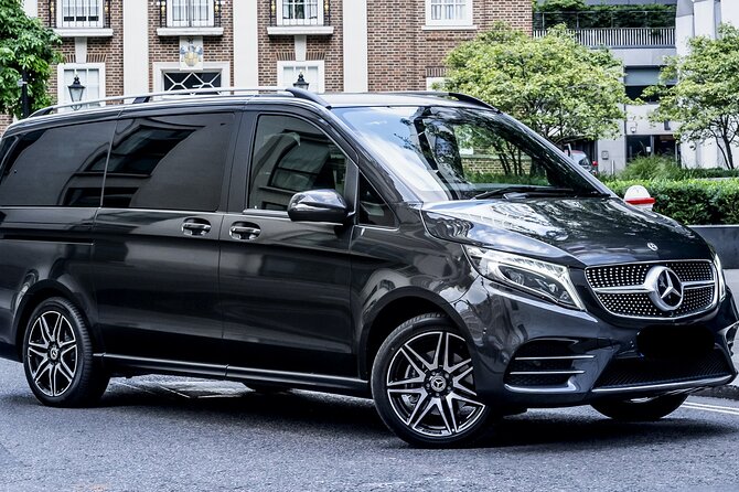 Full-Day Executive Chauffeur Service in Amsterdam - Key things that make this chauffeur service work well