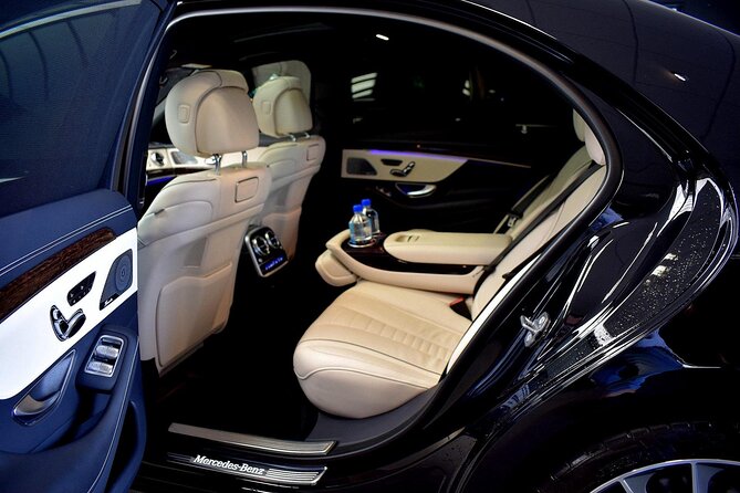 Full-Day Executive Chauffeur Service in Amsterdam - What this Amsterdam chauffeur service really is