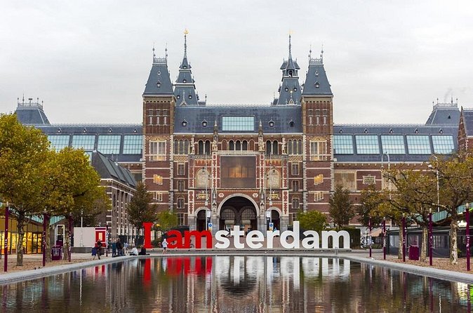 Full Day Private Chauffeur Service in Amsterdam with Driver - How to choose the right length: 3 to 12 hours