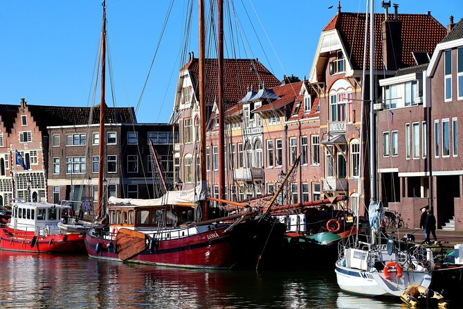 Full Day Private Dutch Golden Age Cities Tour - A private guide in the Dutch Golden Age zone, starting from Amsterdam