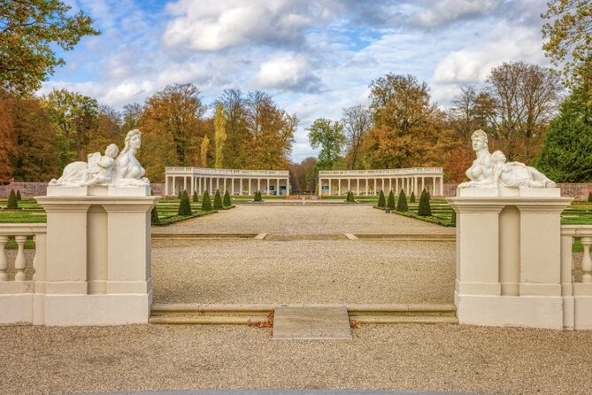 Full-Day Private Historic Royal Tour around Palaces and Castles - A private royal day out of Amsterdam, without the hassle