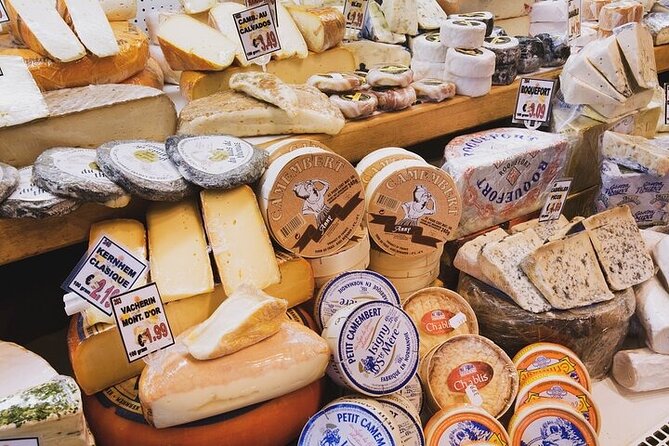 Full-Day Trip From Amsterdam to Keukenhof, Zaanse Schans + Cruise - Cheese farm stop at Catharina Hoeve, from workshop to tasting