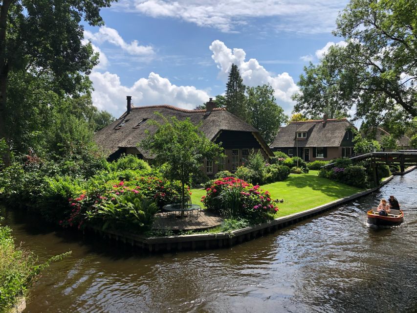 Giethoorm & Exploring the North of The Netherlands Tour - Key highlights worth waking up for