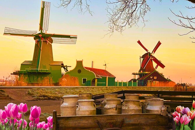 Giethoorn and Zaanse Schans Tour With Local Guide - Key highlights worth getting excited about