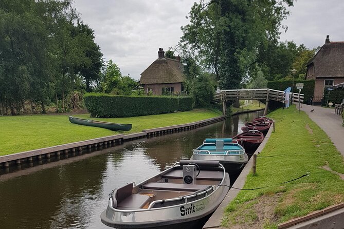 Giethoorn Day Trip from Amsterdam – Private Tour & Canal Boat - Price and Value: Is $522.61 a Good Deal?