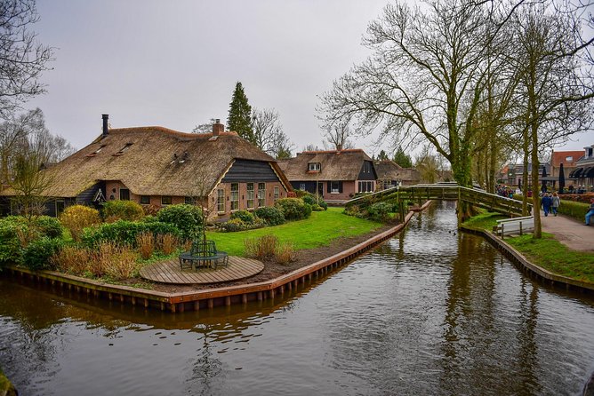 Giethoorn Guided DayTrip from Amsterdam - Leaving Amsterdam: The Drive That Makes the Day Worth It