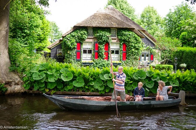 Giethoorn Luxury Private Bus Tour + Zaanse Schans (7 guests) - Amsterdam South: start with a scenic glide, not a rush