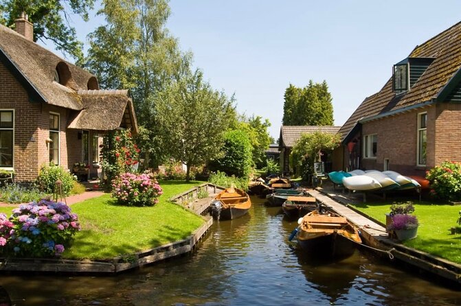 Giethoorn Private Day Tour From Amsterdam (Including Boat Tour!) - Should You Book This Giethoorn Private Day Tour From Amsterdam?