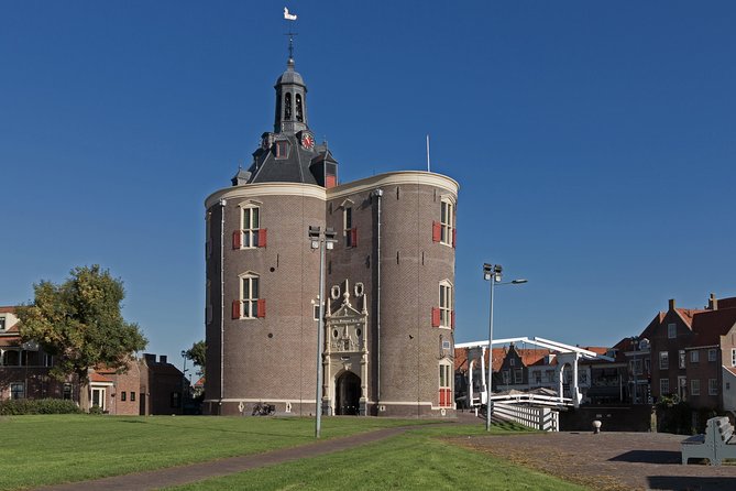 Giethoorn Private Tour from Amsterdam in Jaguar S Type - The route through Enkhuizen and into Weesp