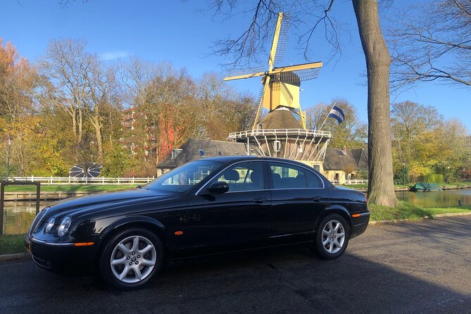 Giethoorn Private Tour Guide Giethoorn in luxury Jaguar S Type - Giethoorn by boat, plus shore photos while the day is still fresh