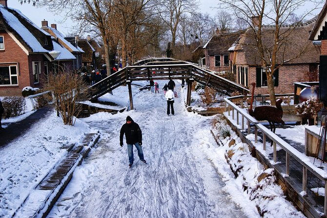 Giethoorn Small-Group Tour from Amsterdam (Max. 8 People) - Price and value: what $140.34 gets you