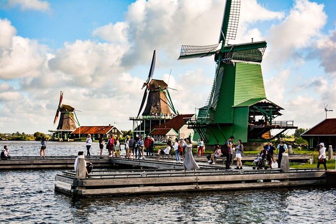 Giethoorn, Zaanse Schans Windmills Guided Day Trip from Amsterdam - What you actually get during the day, stop by stop