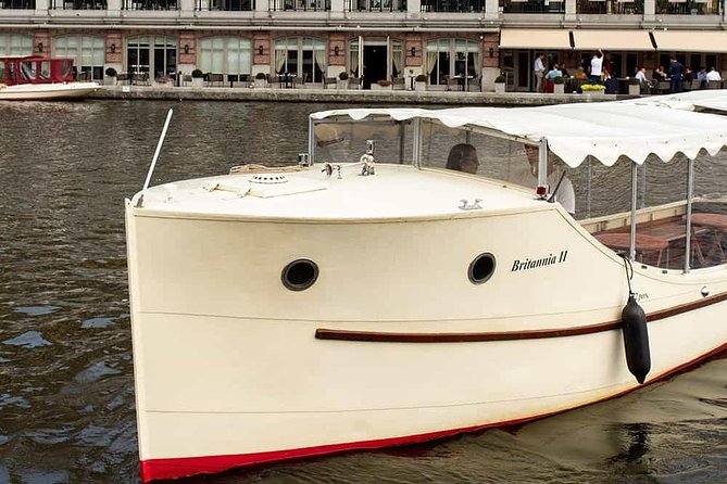 Guided Amsterdam Canal Cruise – Snacks & Drinks on board(1 Hour) - Drinks and Cheese: How the On-Board Snack Scene Works