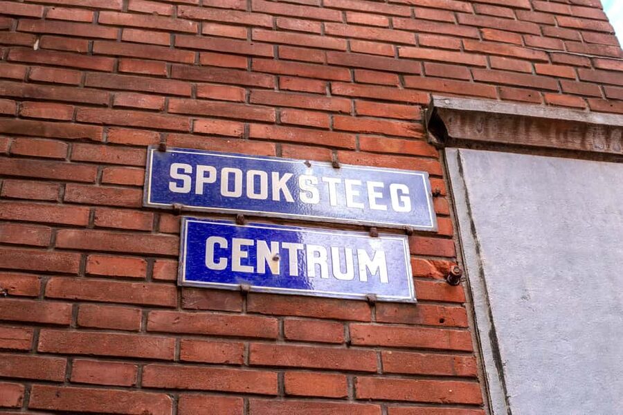 Guided Walking Tour Amsterdam - Dark History & Ghost Stories - Spinhuis and Bloedstraat: Street-Level History That Feels Personal