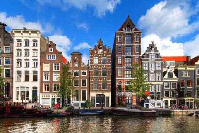 Half-Day Tour of Red Light District and Jordaan District with Private Guide in Amsterdam - Begijnhof and the Old Jewish Quarter: A Quieter Amsterdam Moment