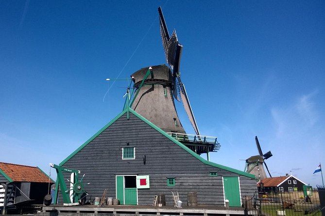 Keukenhof, Zaanse Schans Windmills Private Tour with Lunch - Molen De Kat: going inside a working industrial windmill