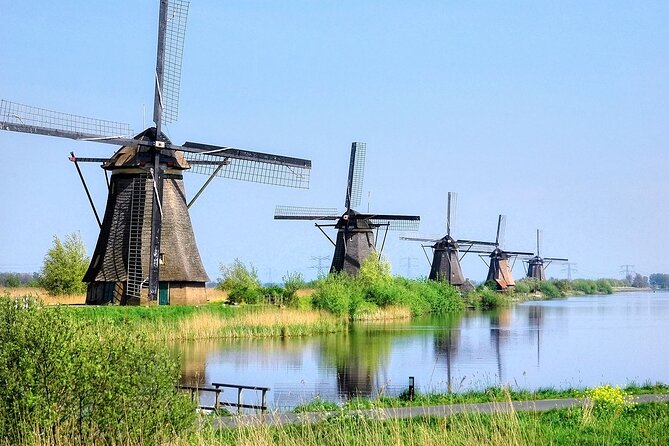 Kinderdijk Windmills and Delft Small-Group Tour from Amsterdam - Royal Delft Factory Stop: Watch the Painters, Shop with Confidence