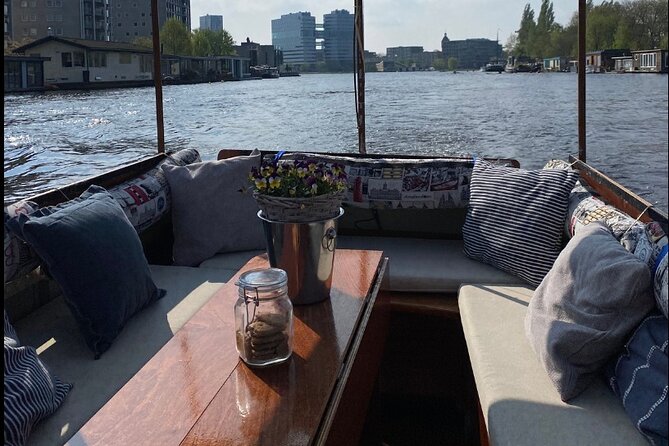Luxury Amsterdam Canal Cruise – Unlimited Cocktails Included (1H) - The route: harbour, NEMO, the only river Amsterdam has, and the merchant era