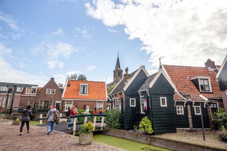 Marken, Volendam and Edam: Private Full-Day Tour - A Private Dutch Countryside Day From Amsterdam