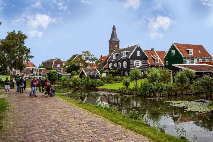 Marken, Volendam and Edam: Private Full-Day Tour - Pace, Transit, and How Not to Feel Rushed