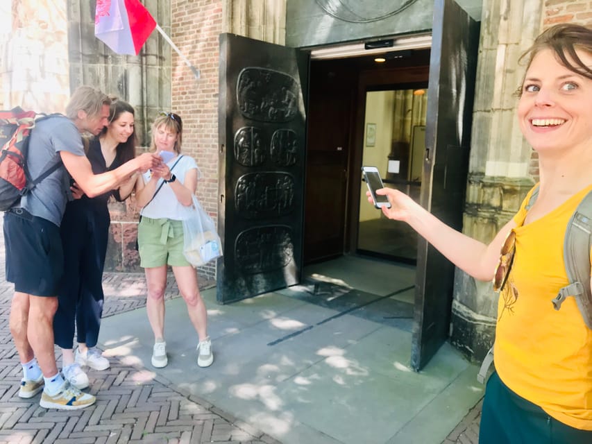 Outside Escape Amsterdam with your friend(s) and have fun! - What your pacing looks like on the ground