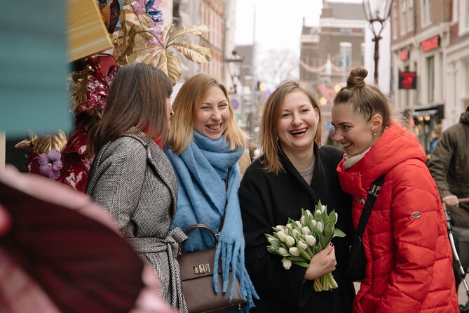 Personalized Amsterdam Photoshoot with Professional Photographer - Key highlights at a glance