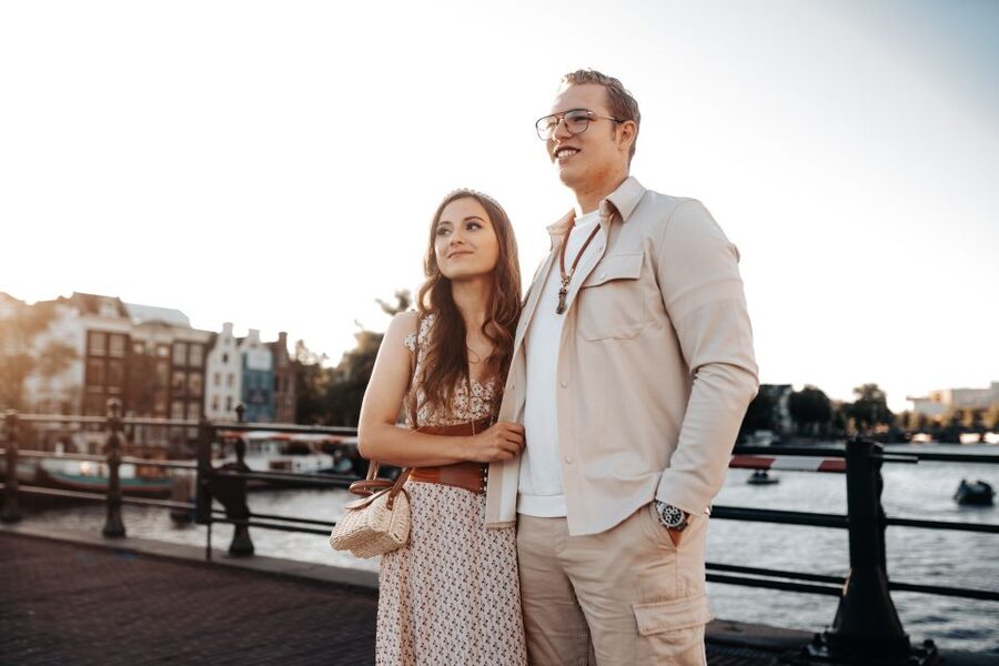 Premium Romantic Photoshoot Experience for Couples - How the photographer makes you look natural (and not posed)