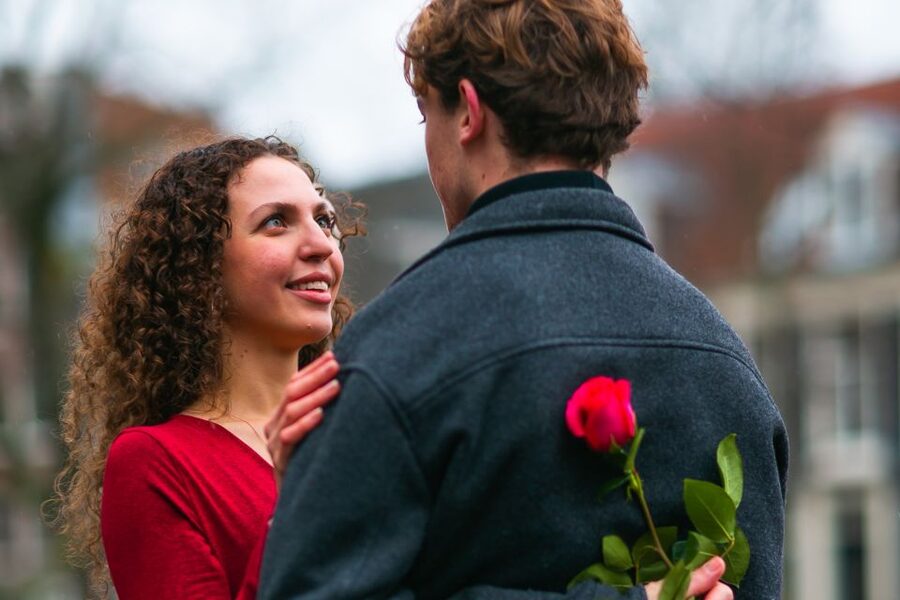 Premium Romantic Photoshoot Experience for Couples - Who should book this, and who might want to rethink it