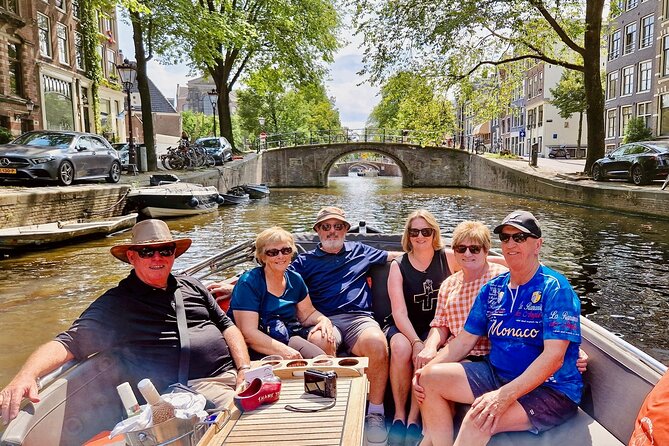 Private 90 Minute Amsterdam Canal Belt Exploration Cruise - A private 90 minutes that makes Amsterdam feel local