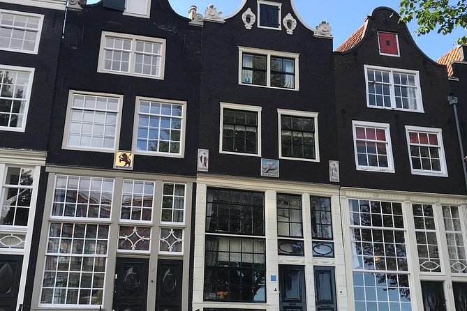 Private Amsterdam Bike Tour with a local guide (also for families) - A 4-hour Amsterdam bike route that actually feels like Amsterdam