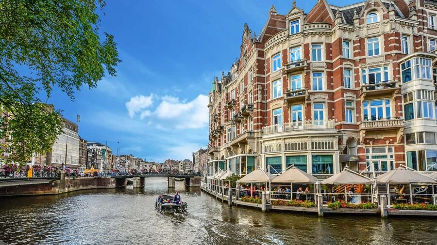 Private Amsterdam Tour with a Local, Flexible & Custom - Starting at the National Monument, then easing into Dam Square