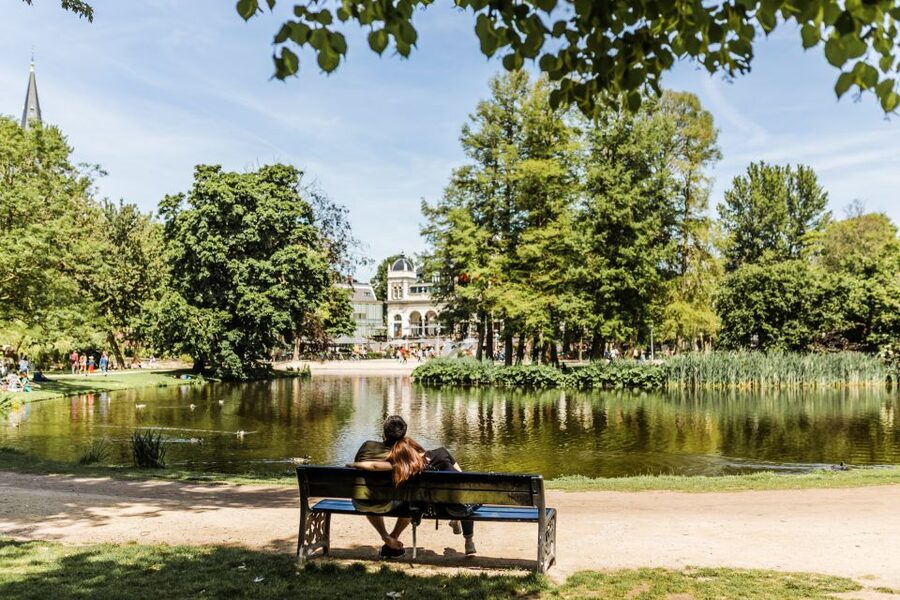 Private Amsterdam Tour with a Local, Flexible & Custom - De 9 Straatjes: micro-neighborhood browsing you can do with purpose